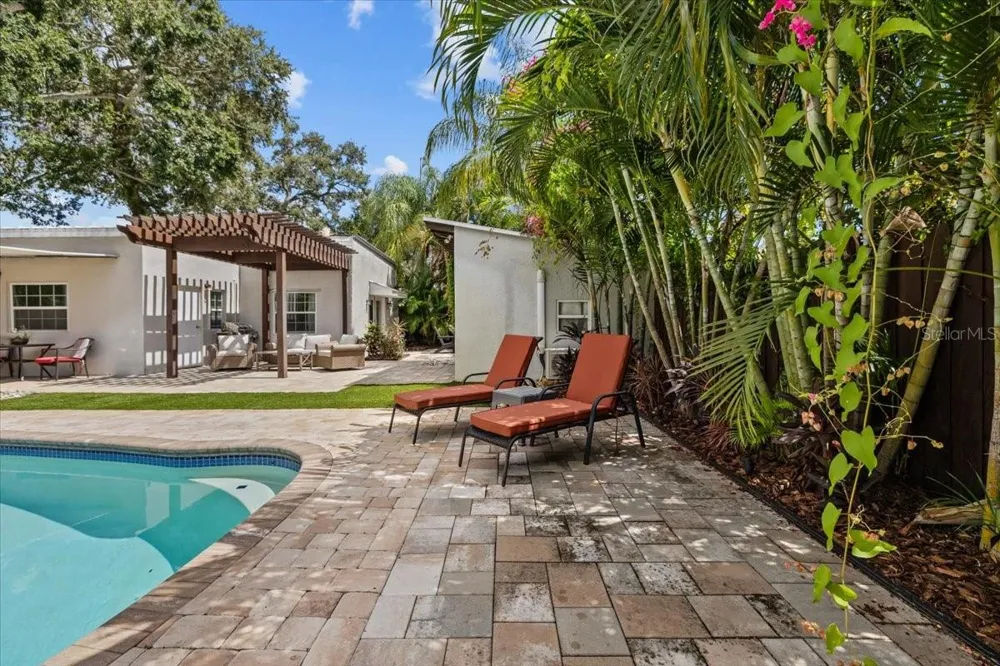 219 MISSOURI AVENUE Clearwater, FL 33755