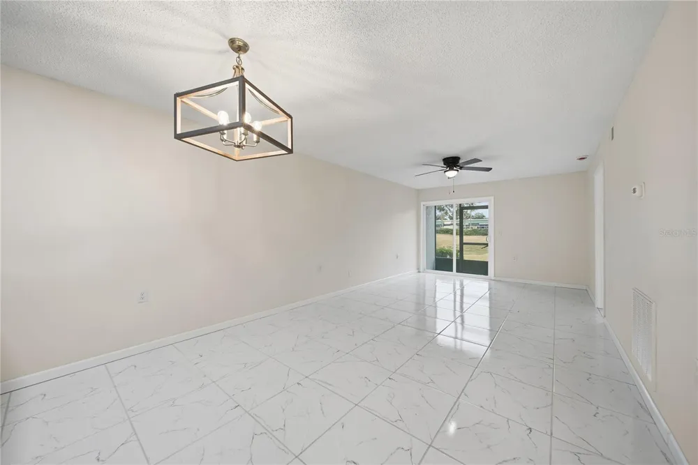39132 COUNTY ROAD 54 #2076 Zephyrhills, FL 33542