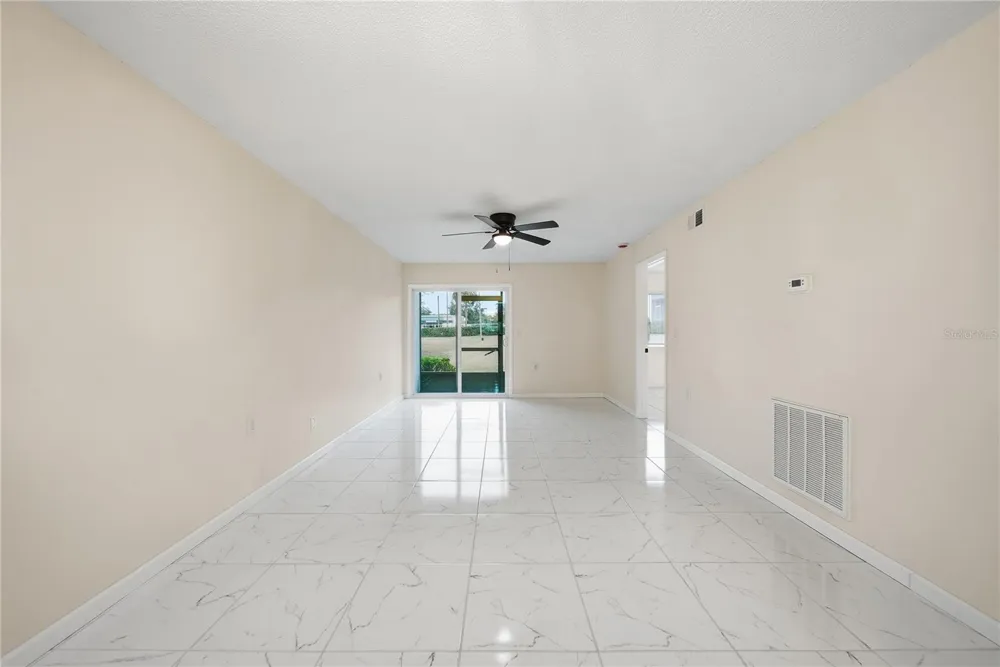 39132 COUNTY ROAD 54 #2076 Zephyrhills, FL 33542