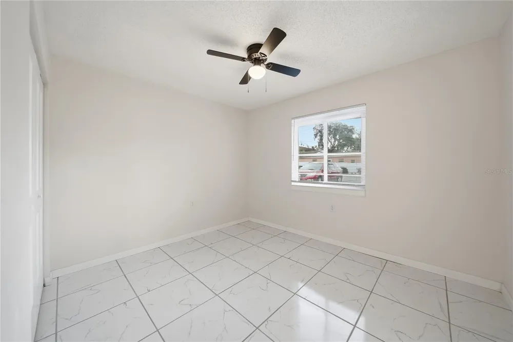 39132 COUNTY ROAD 54 #2076 Zephyrhills, FL 33542