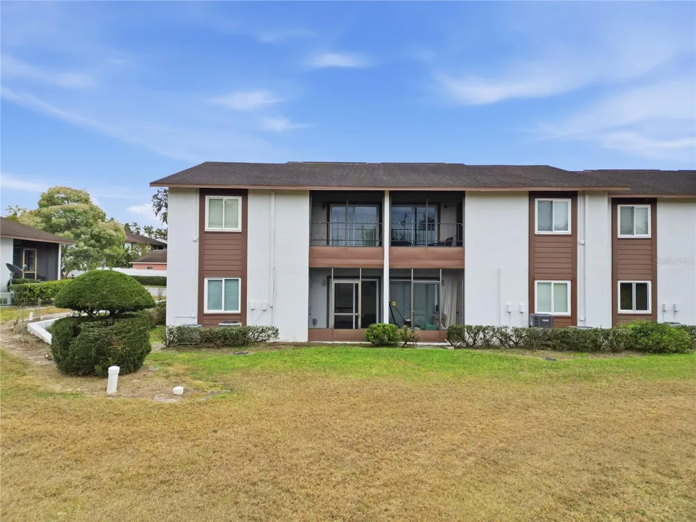 39132 COUNTY ROAD 54 #2076 Zephyrhills, FL 33542