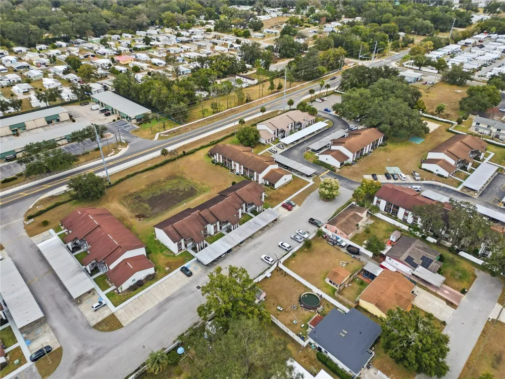 39132 COUNTY ROAD 54 #2076 Zephyrhills, FL 33542