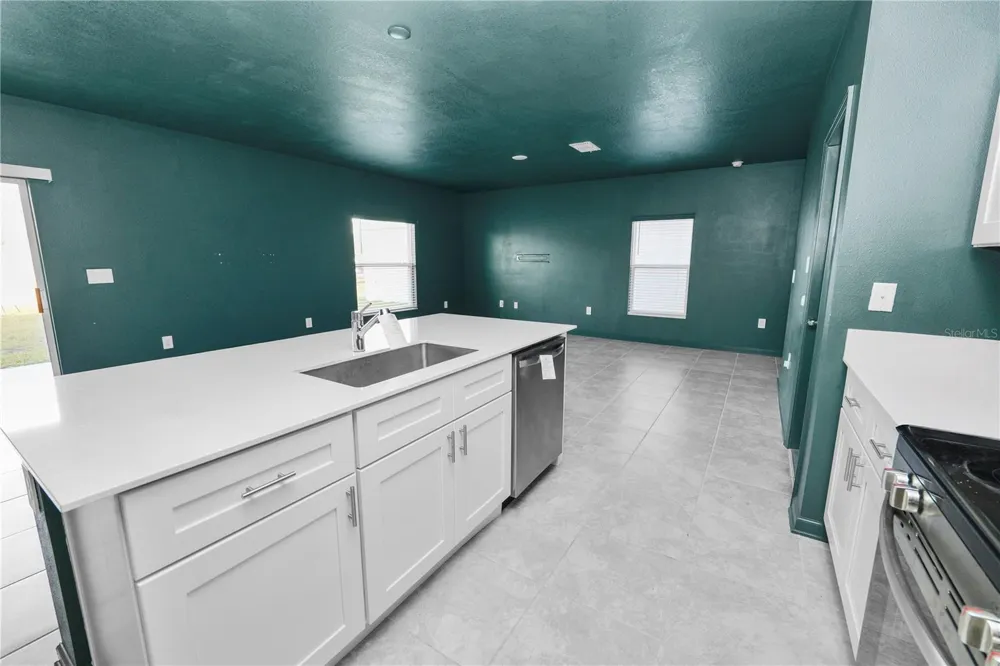 1465 DEEPWATER CIRCLE Eagle Lake, FL 33839