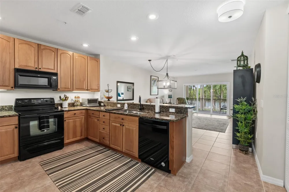 100 CANOPY WALK LANE #124 Palm Coast, FL 32137