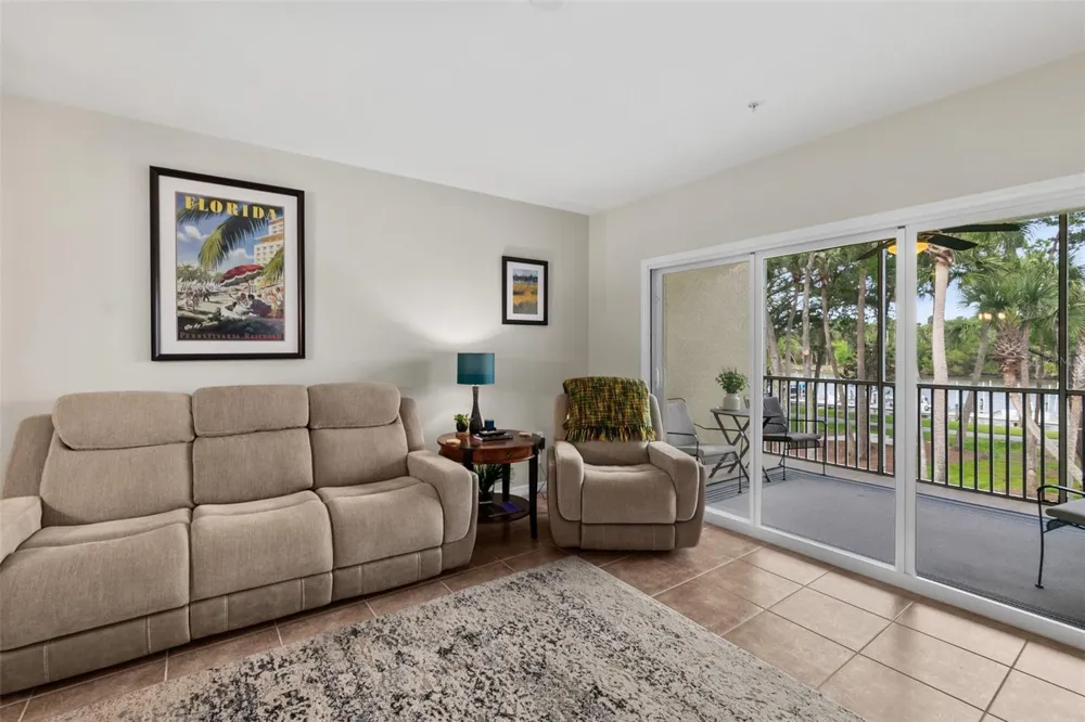 100 CANOPY WALK LANE #124 Palm Coast, FL 32137