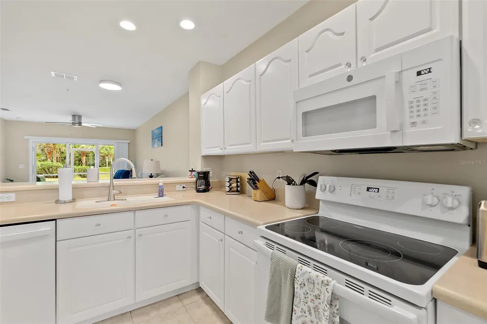 1000 CANOPY WALK LANE #1013 Palm Coast, FL 32137