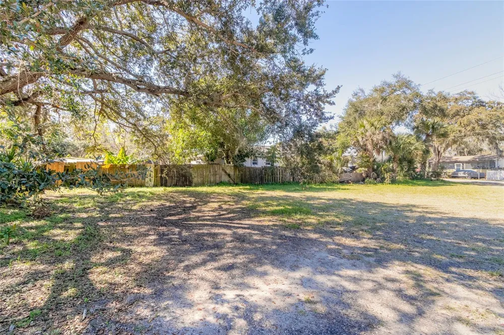 124 DIMMICK STREET New Smyrna Beach, FL 32168