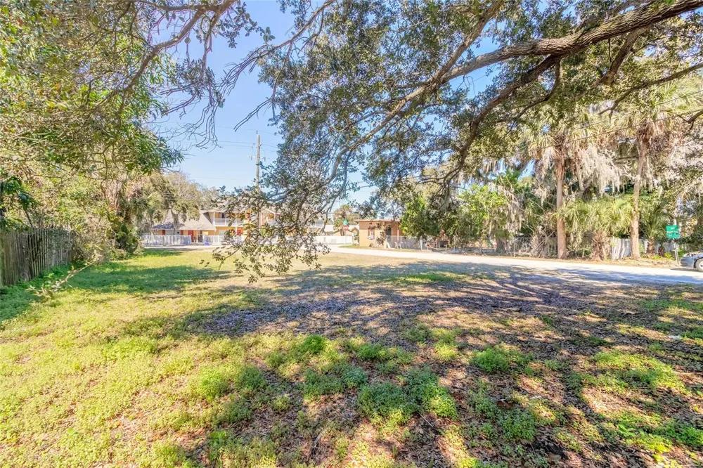 124 DIMMICK STREET New Smyrna Beach, FL 32168