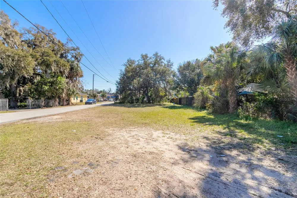124 DIMMICK STREET New Smyrna Beach, FL 32168