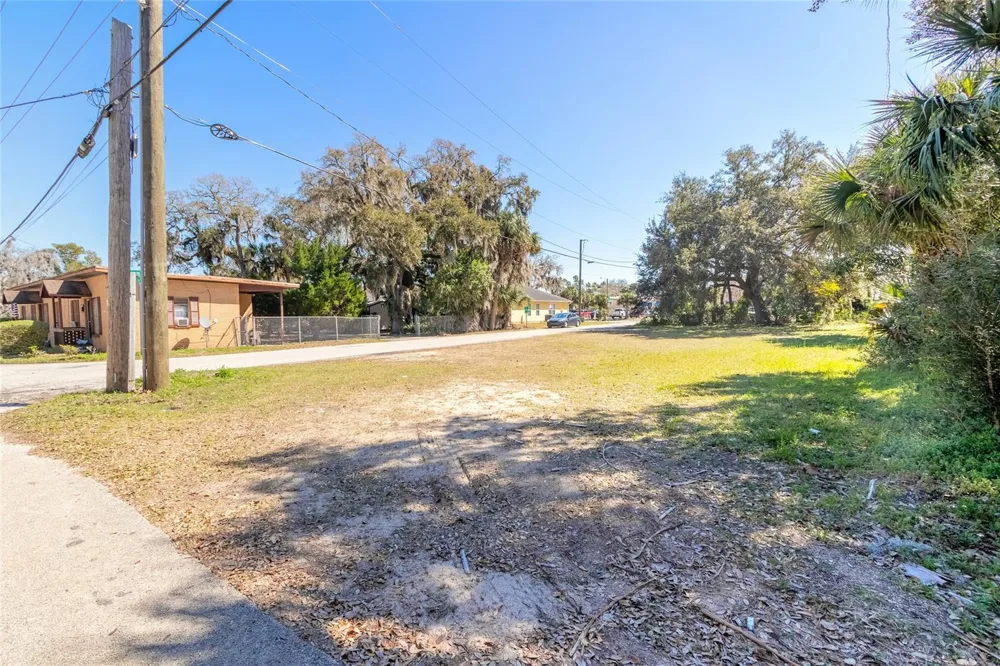 124 DIMMICK STREET New Smyrna Beach, FL 32168