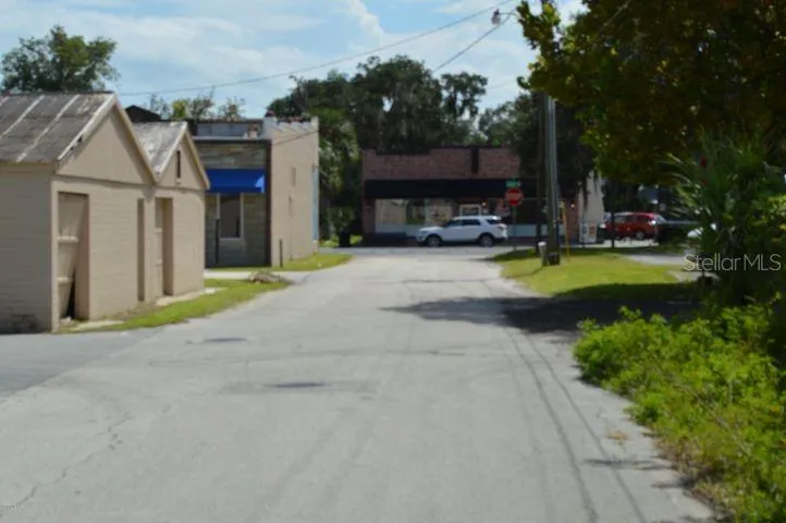 124 DIMMICK STREET New Smyrna Beach, FL 32168