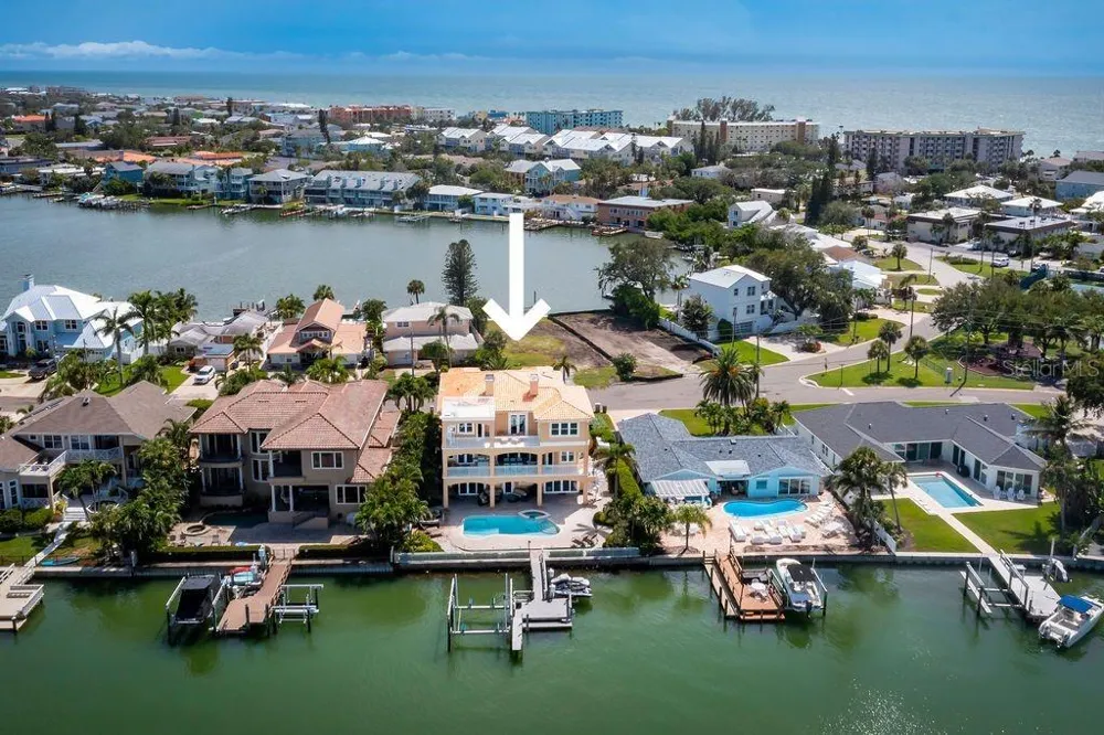 306 HARBOR DRIVE Indian Rocks Beach, FL 33785