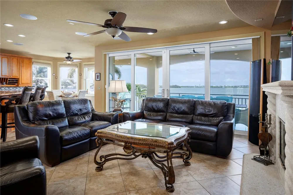 306 HARBOR DRIVE Indian Rocks Beach, FL 33785