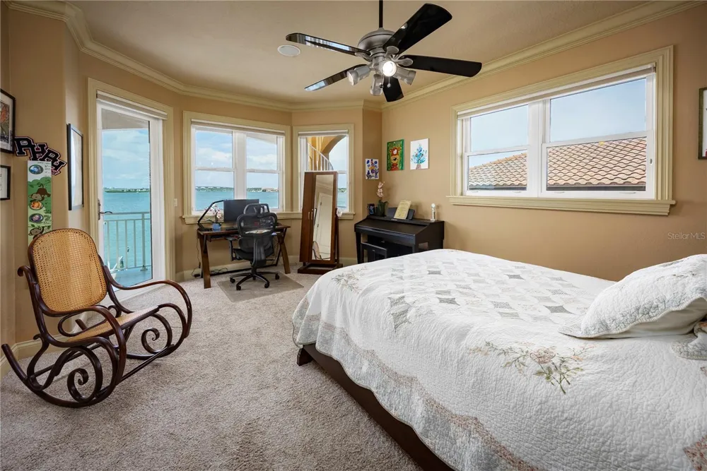 306 HARBOR DRIVE Indian Rocks Beach, FL 33785