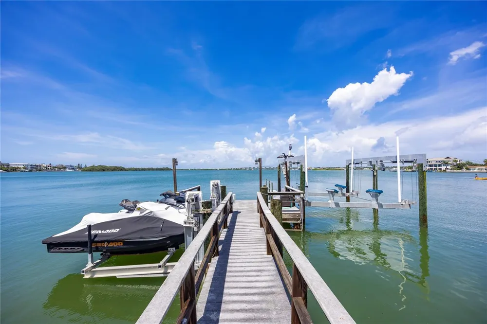 306 HARBOR DRIVE Indian Rocks Beach, FL 33785