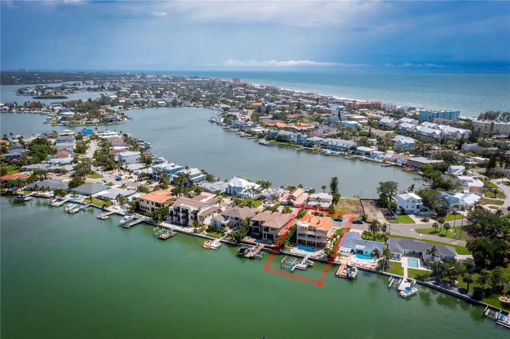 306 HARBOR DRIVE Indian Rocks Beach, FL 33785
