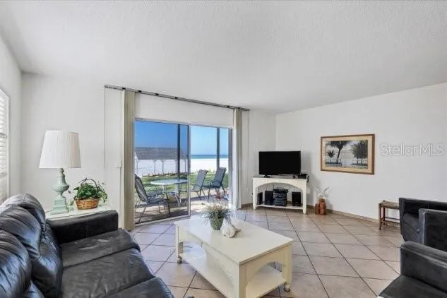 6154 MIDNIGHT PASS ROAD #101