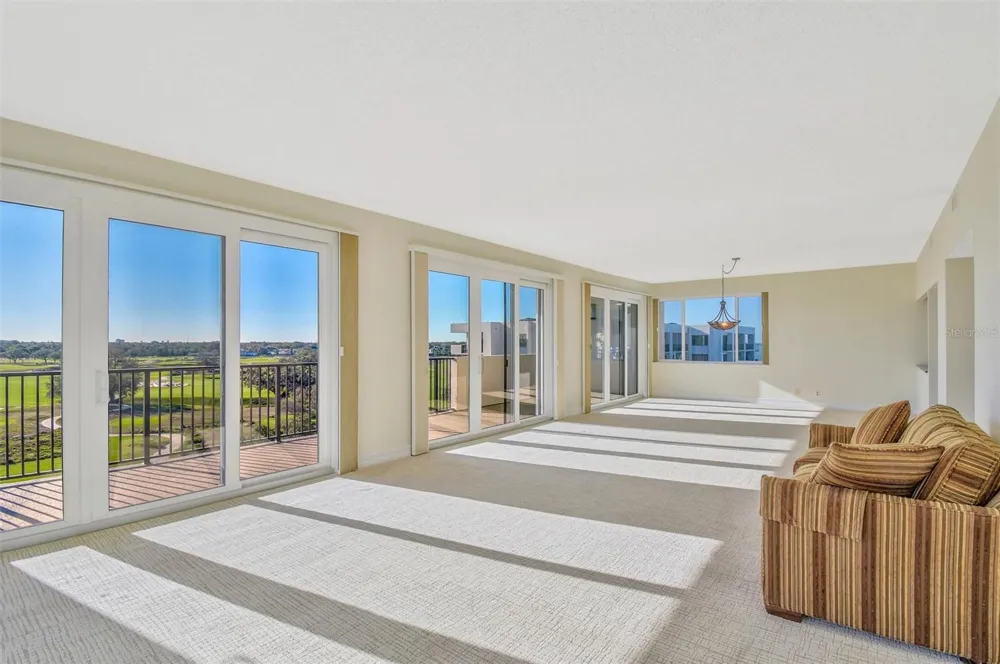 6 BELLEVIEW BOULEVARD #801 Belleair, FL 33756