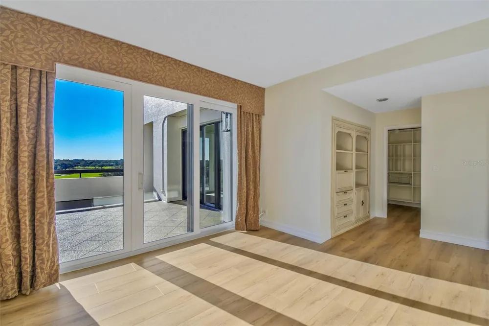 6 BELLEVIEW BOULEVARD #801 Belleair, FL 33756