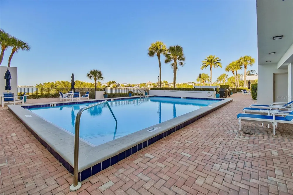 6 BELLEVIEW BOULEVARD #801 Belleair, FL 33756