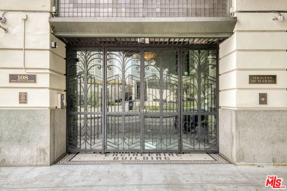 108 W 2nd Street #708 Los Angeles, CA 90012