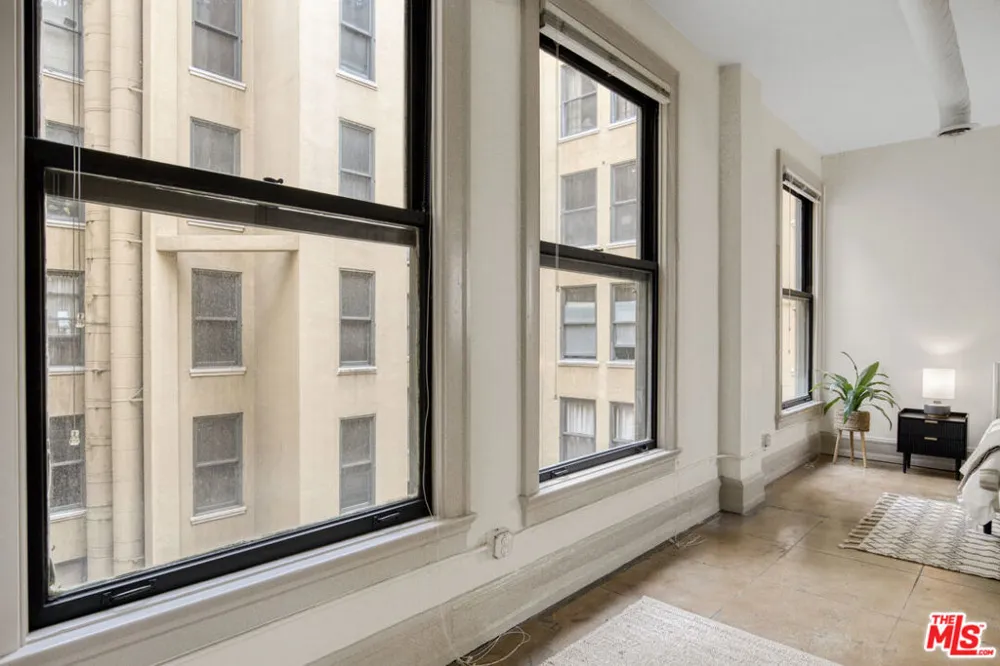 108 W 2nd Street #708 Los Angeles, CA 90012