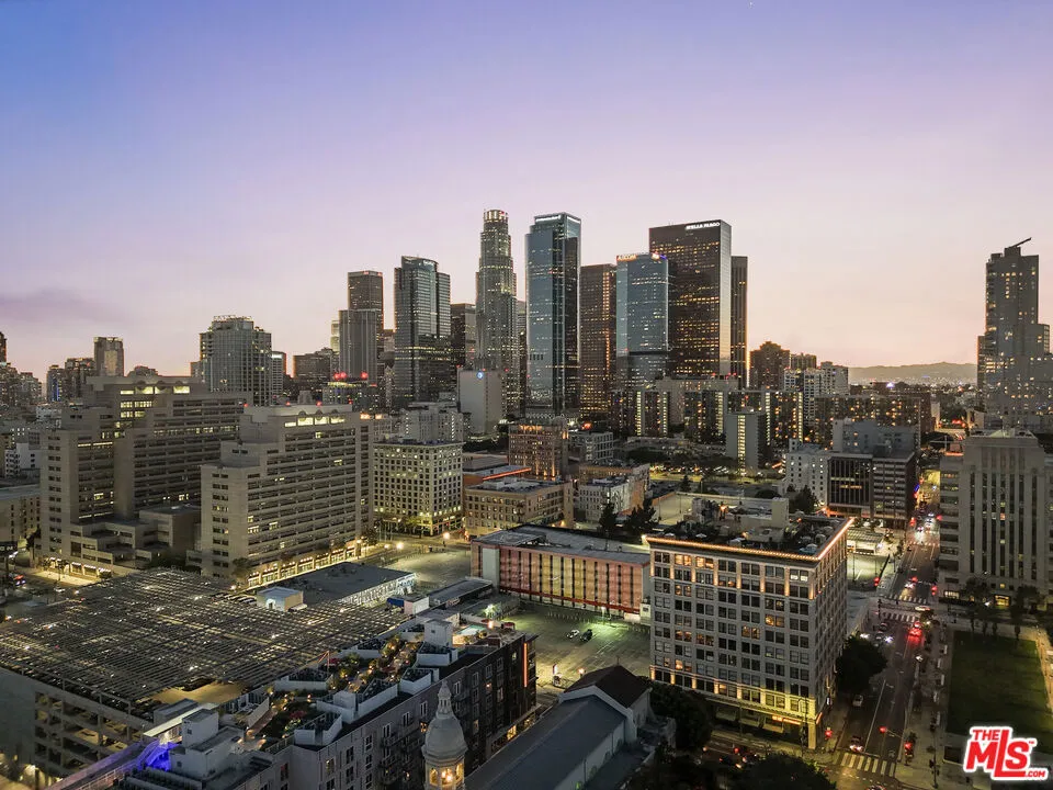 108 W 2nd Street #708 Los Angeles, CA 90012