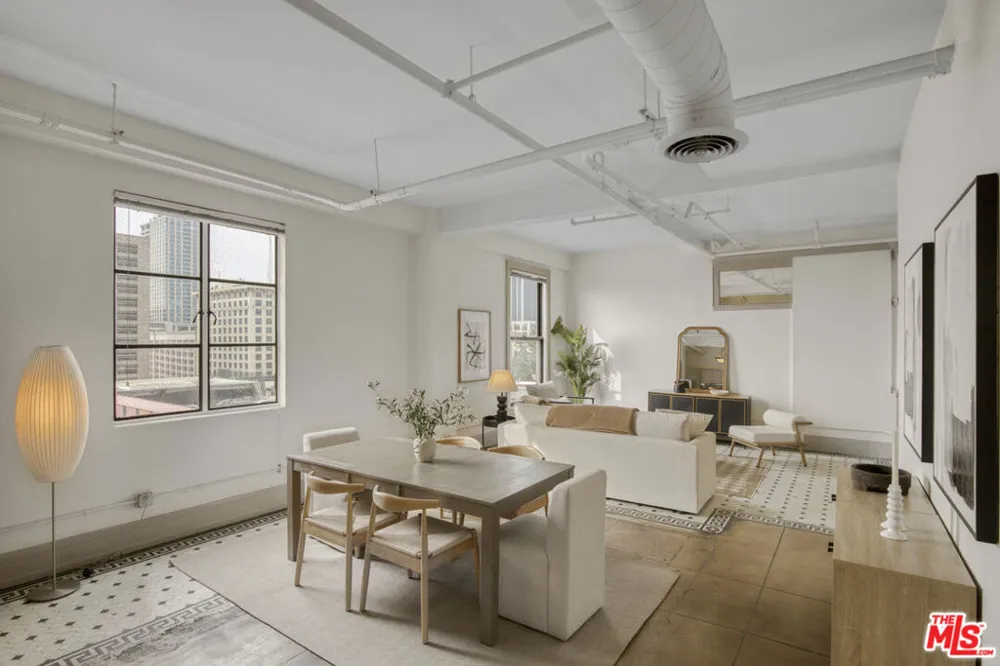 108 W 2nd Street #708 Los Angeles, CA 90012
