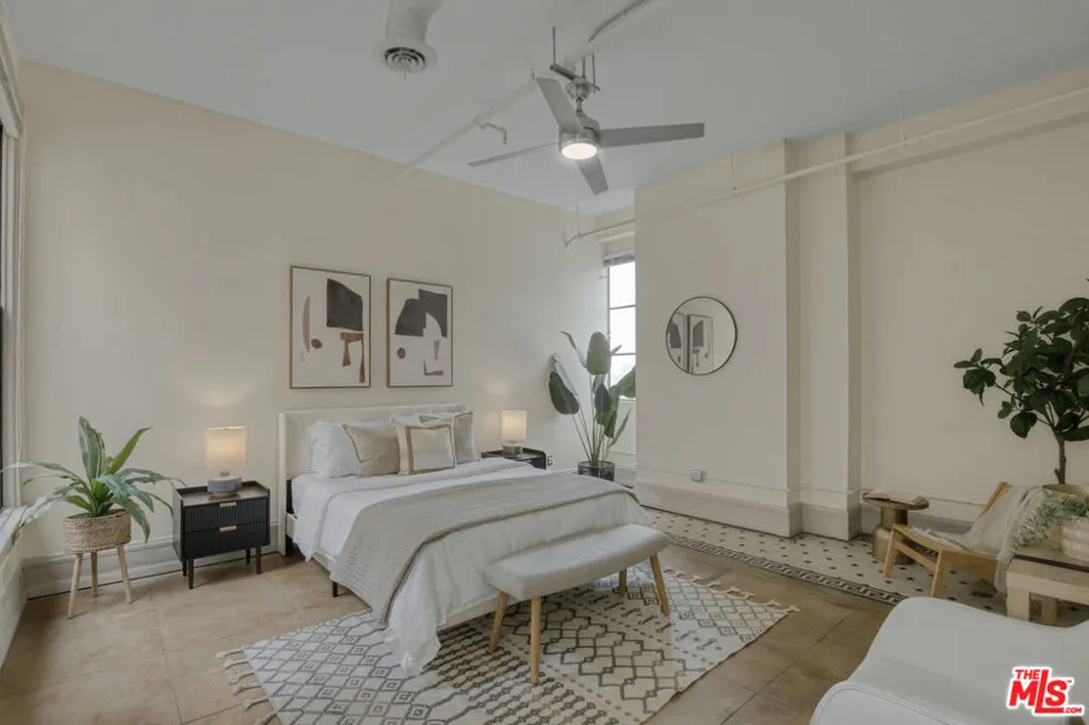 108 W 2nd Street #708 Los Angeles, CA 90012