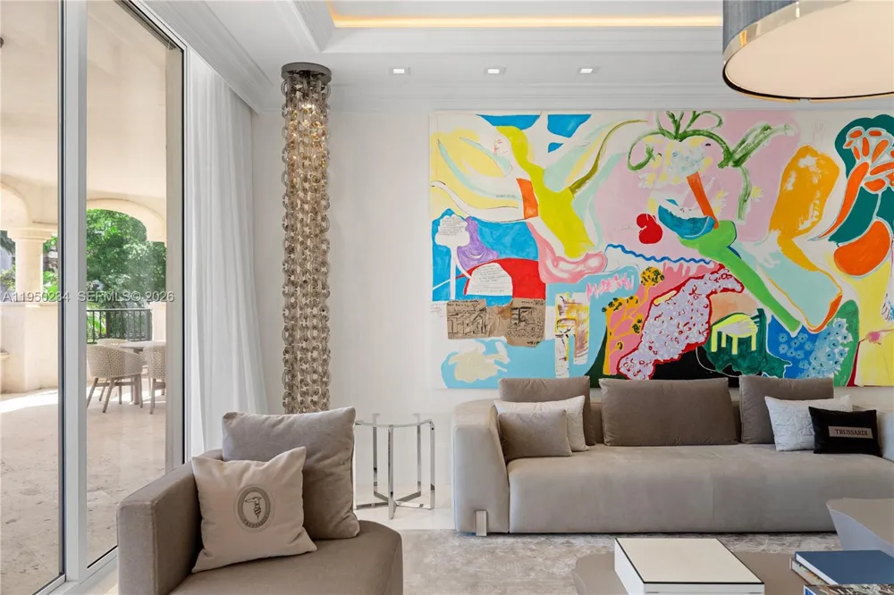 7124 Fisher Island Dr #7124 Miami Beach, FL 33109