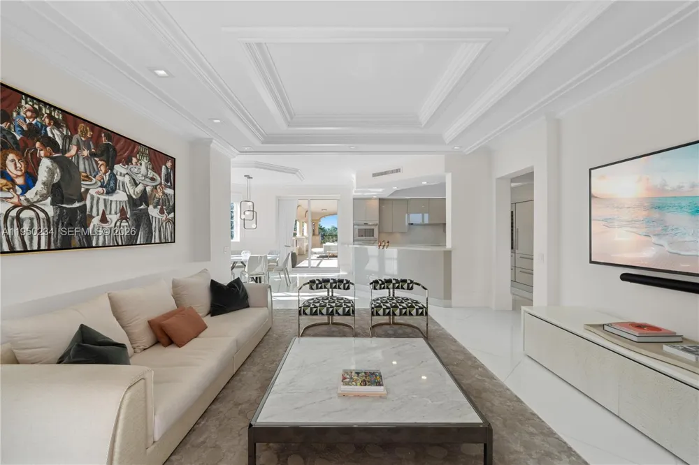 7124 Fisher Island Dr #7124 Miami Beach, FL 33109
