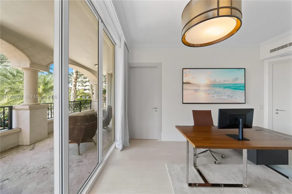 7124 Fisher Island Dr #7124 Miami Beach, FL 33109