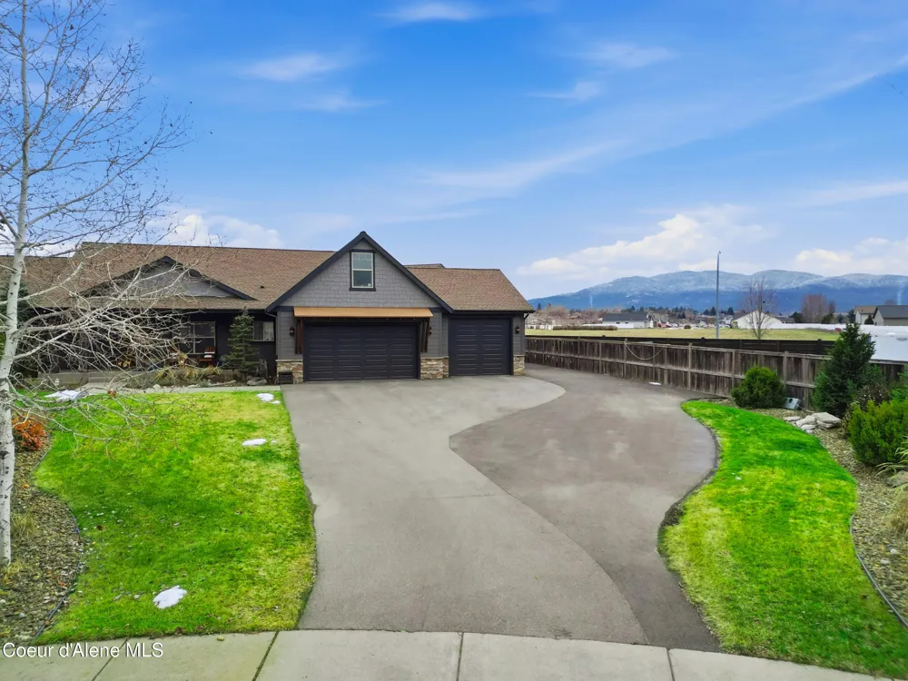1176 W Watercress Avenue Post Falls, ID 83854