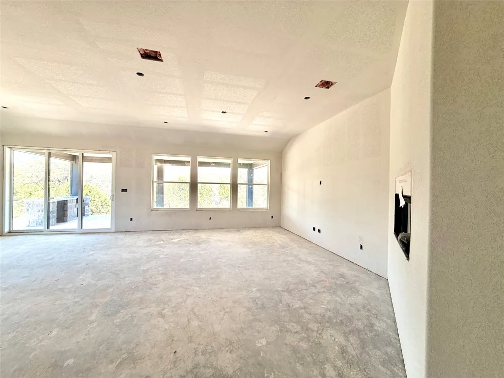 103 Westcreek Drive Bertram, TX 78605