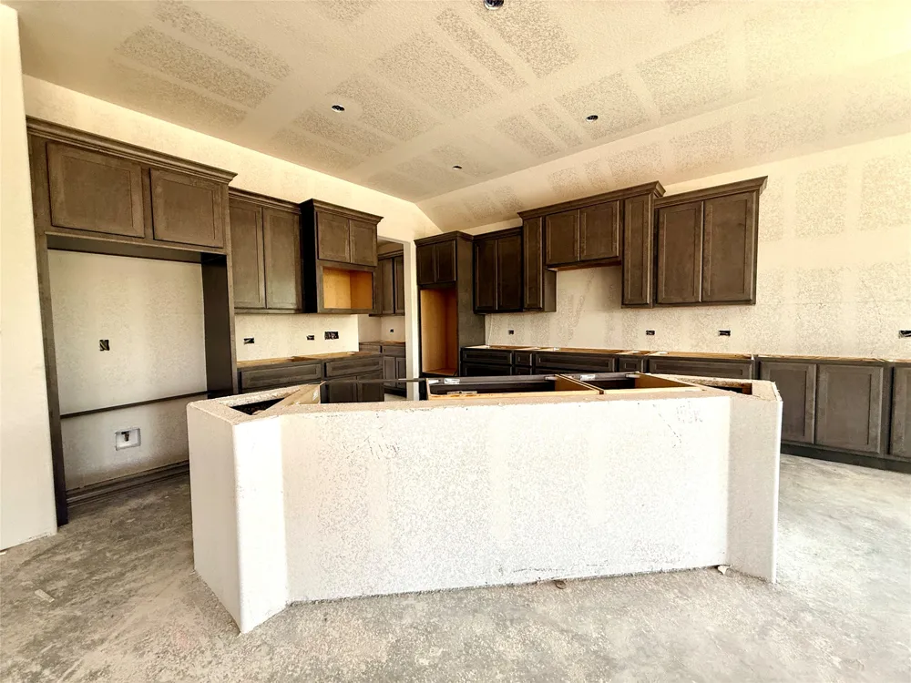 103 Westcreek Drive Bertram, TX 78605