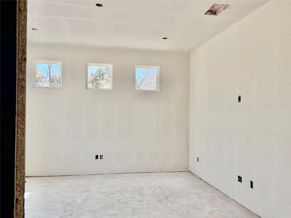 103 Westcreek Drive Bertram, TX 78605