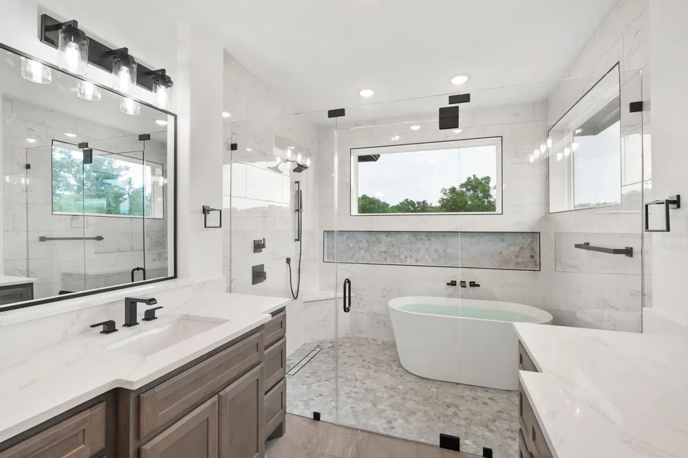 103 Westcreek Drive Bertram, TX 78605