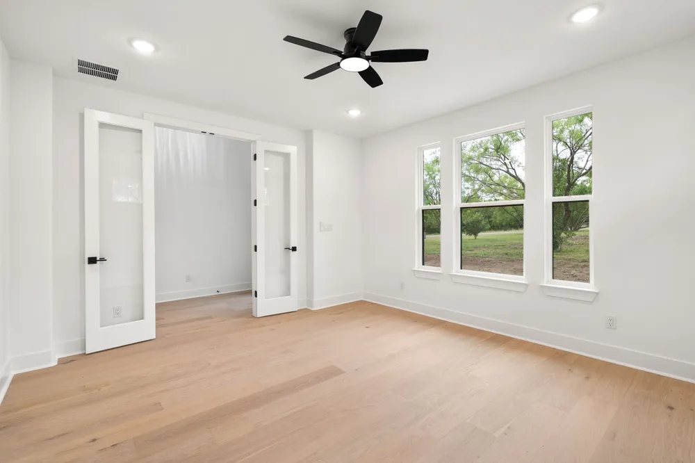103 Westcreek Drive Bertram, TX 78605