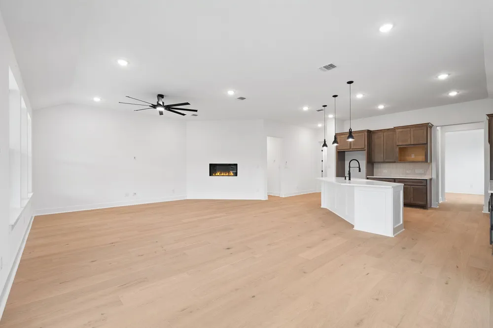 103 Westcreek Drive Bertram, TX 78605