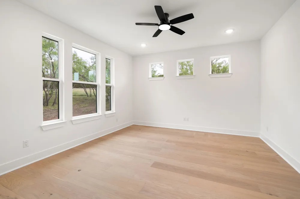 103 Westcreek Drive Bertram, TX 78605