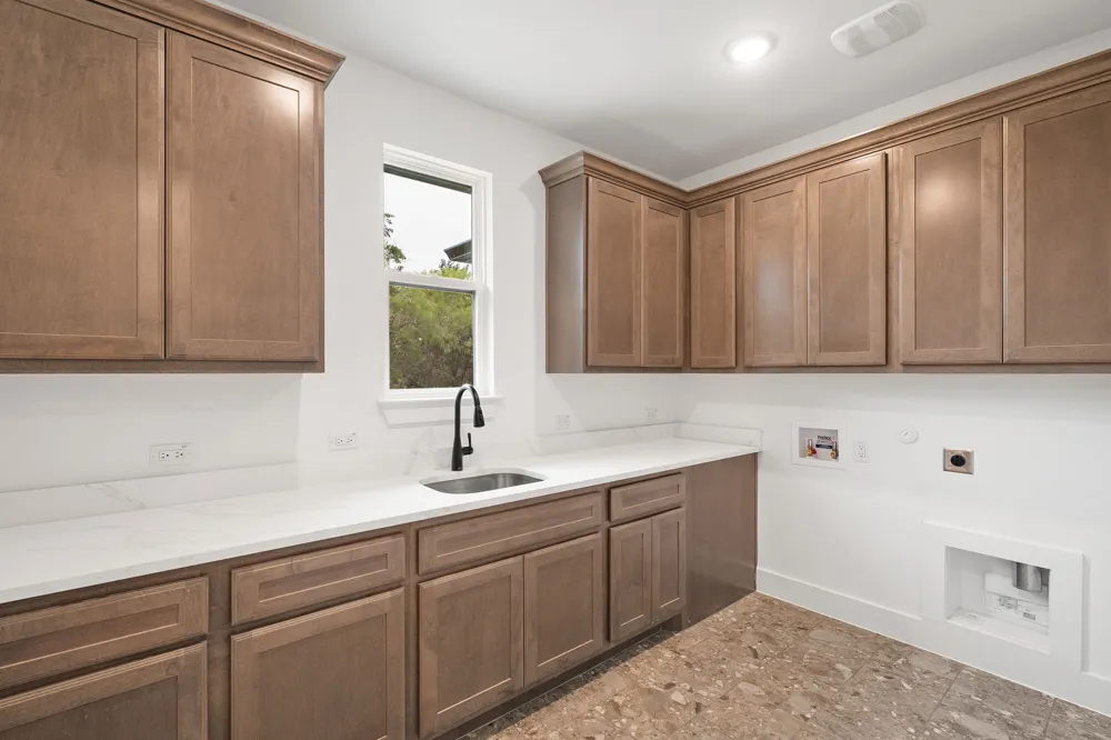 103 Westcreek Drive Bertram, TX 78605