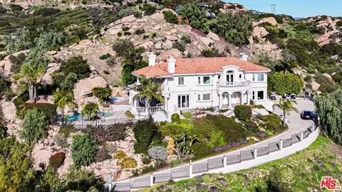 7449 Studio Road