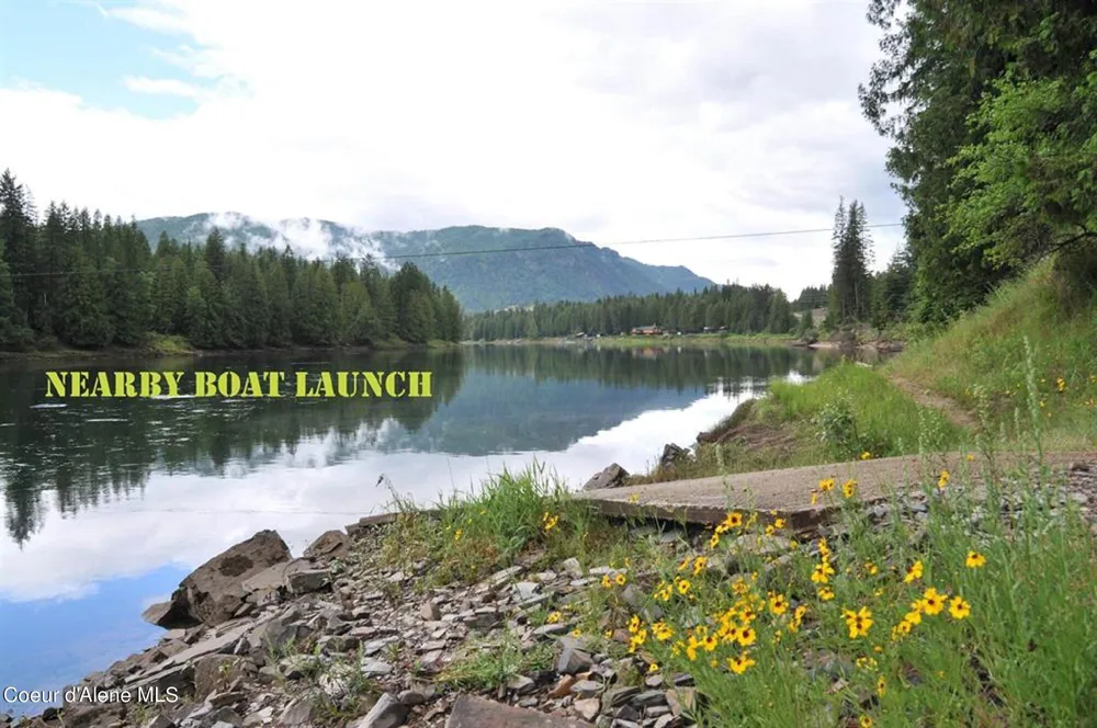 60317 Highway 200 Clark Fork, ID 83811
