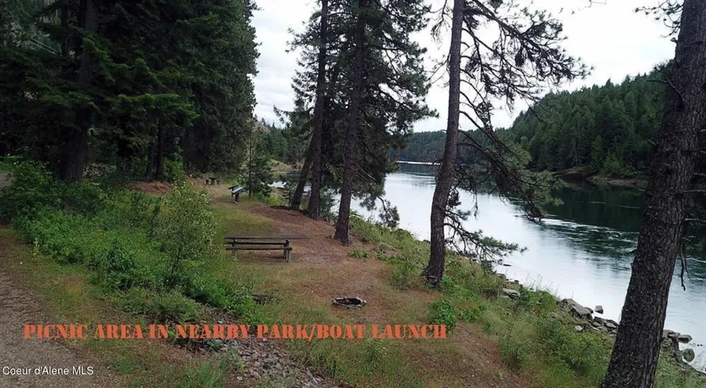 60317 Highway 200 Clark Fork, ID 83811