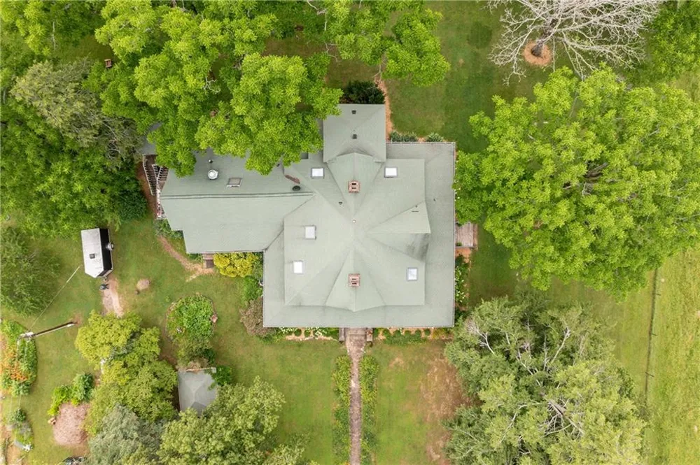 1526 Highway 255 Sautee Nacoochee, GA 30571