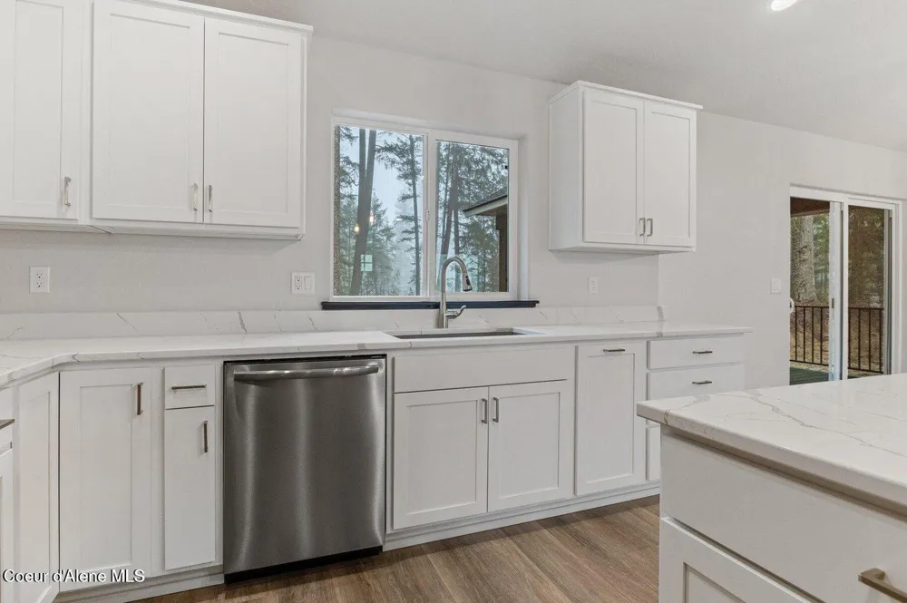 11992 LENNON LANE Rathdrum, ID 83858