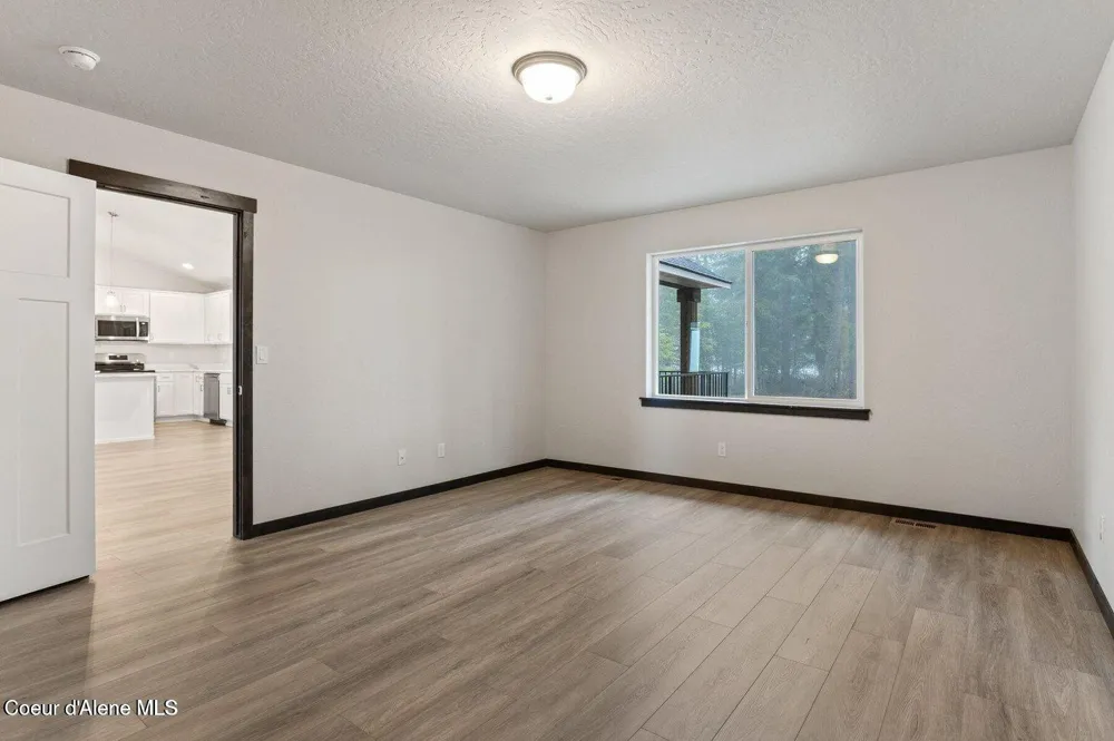 11992 LENNON LANE Rathdrum, ID 83858
