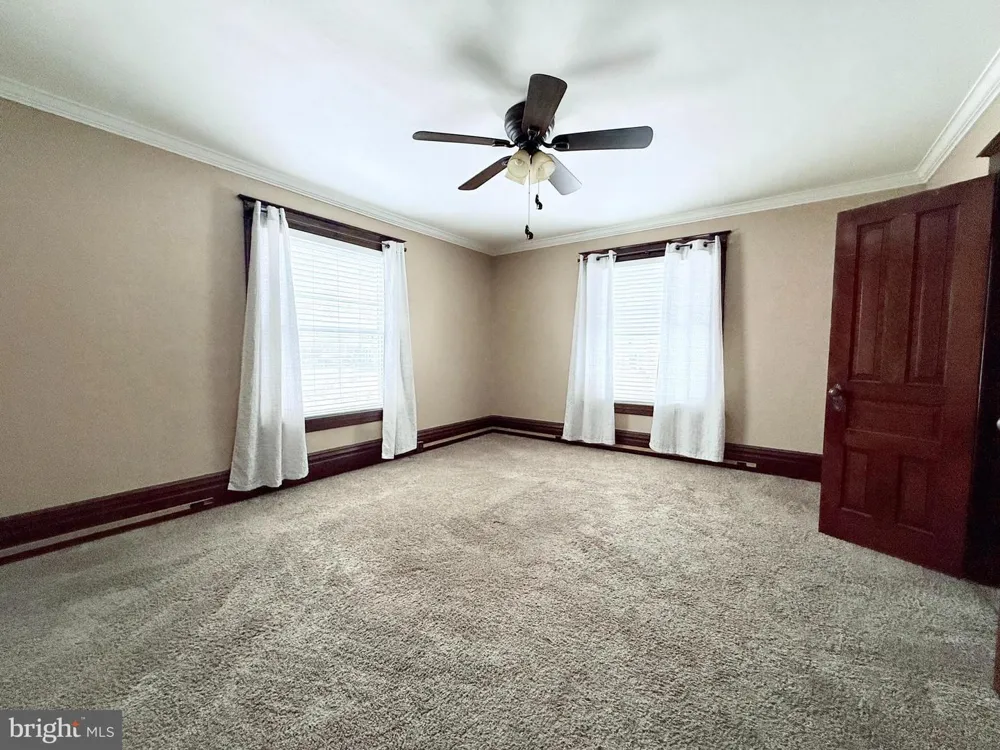 112 PINE AVE Kane, PA 16735