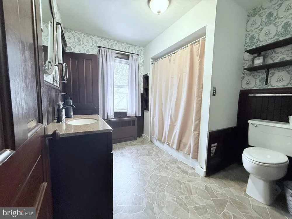 112 PINE AVE Kane, PA 16735