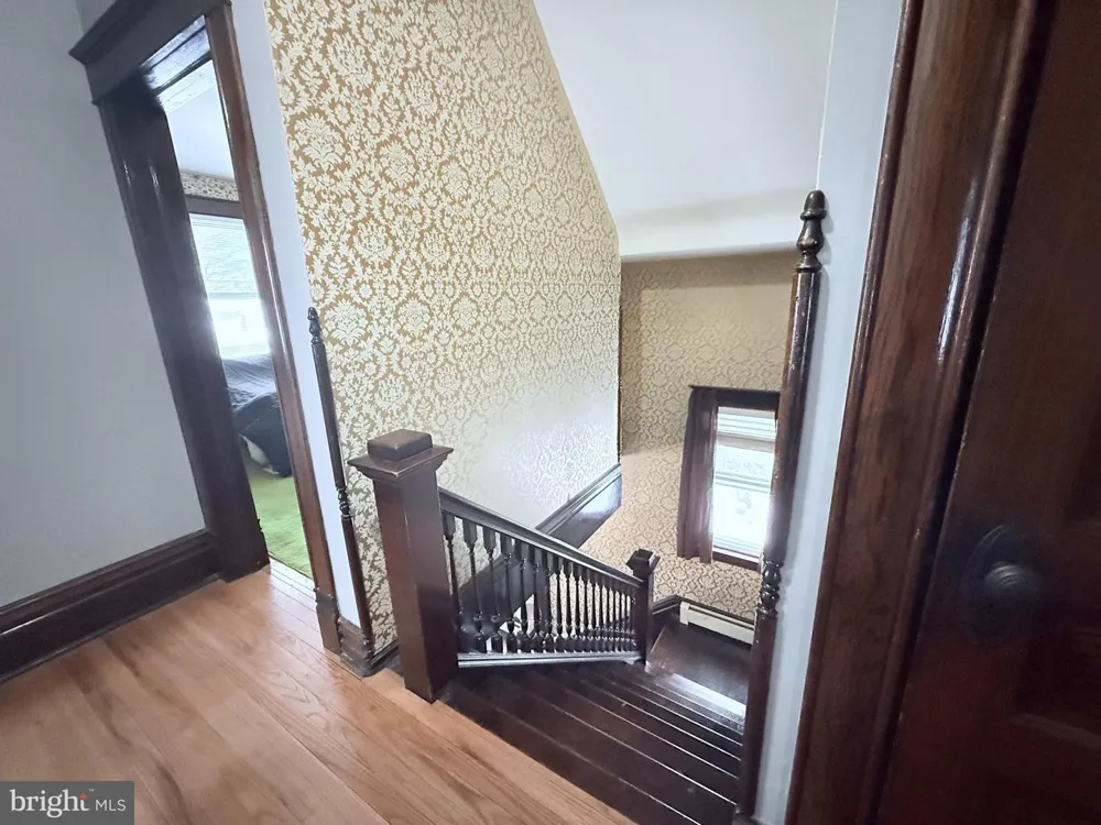 112 PINE AVE Kane, PA 16735